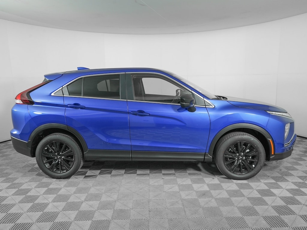 Used 2025 Mitsubishi Eclipse Cross LE SUV