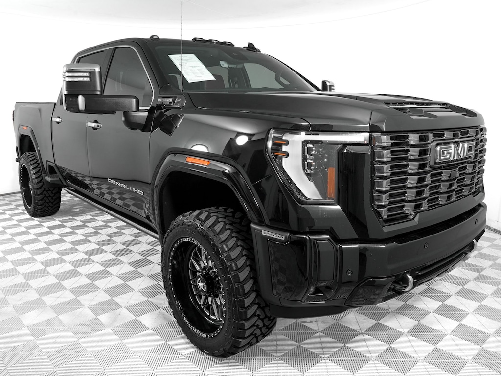 Used 2026 GMC Sierra 2500 HD Denali Ultimate Truck Crew Cab