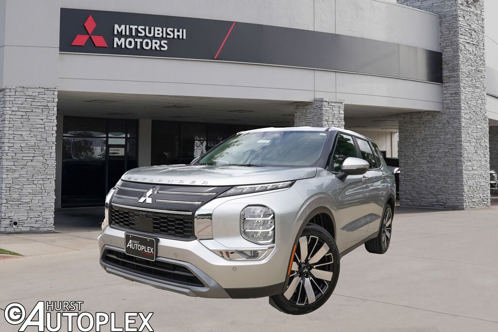 New 2026 Mitsubishi Outlander SE SUV