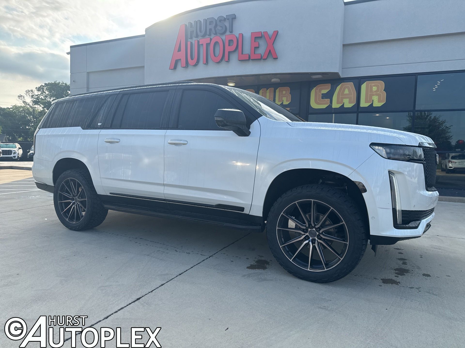 2021 Cadillac Escalade ESV 4WD Sport Platinum's photo