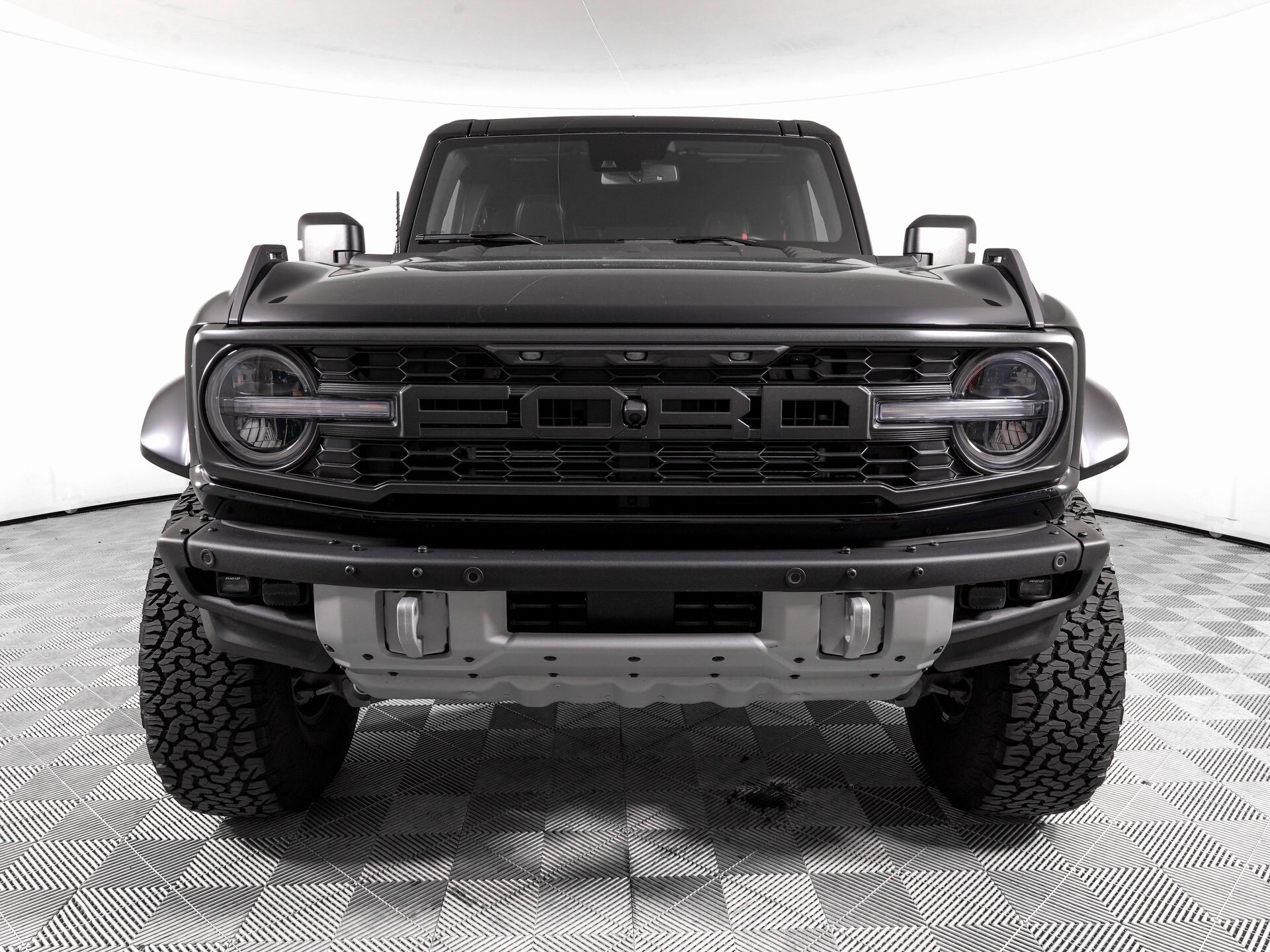 2024 Ford Bronco Raptor photo 2