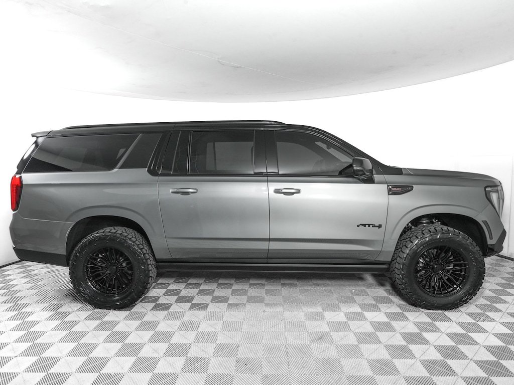 Used 2026 GMC Yukon XL AT4 Ultimate SUV