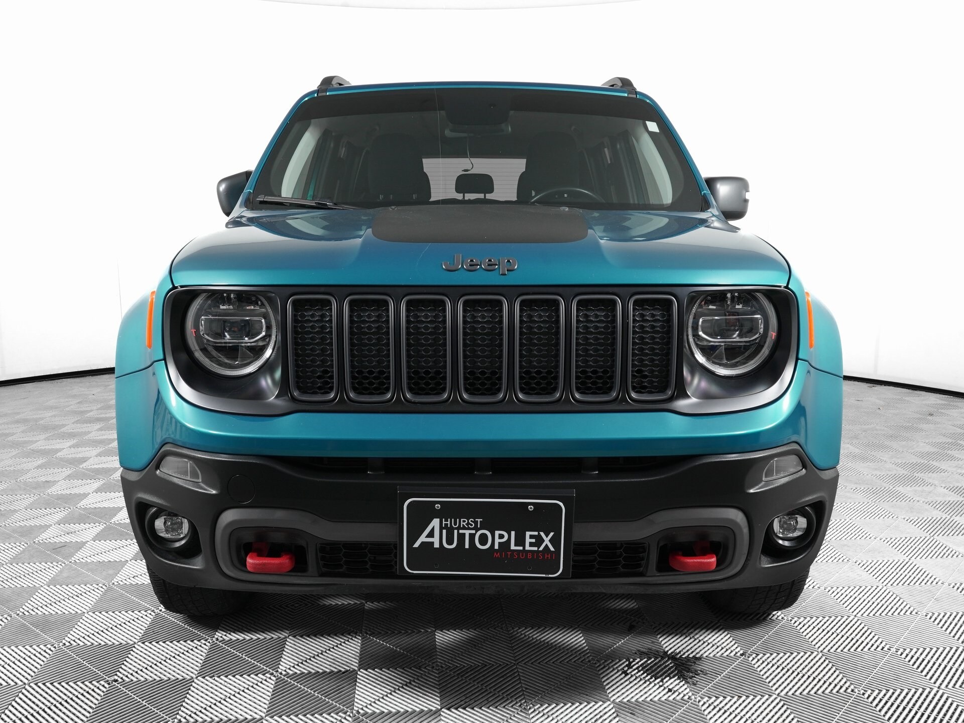 2020 Jeep Renegade Trailhawk photo 2