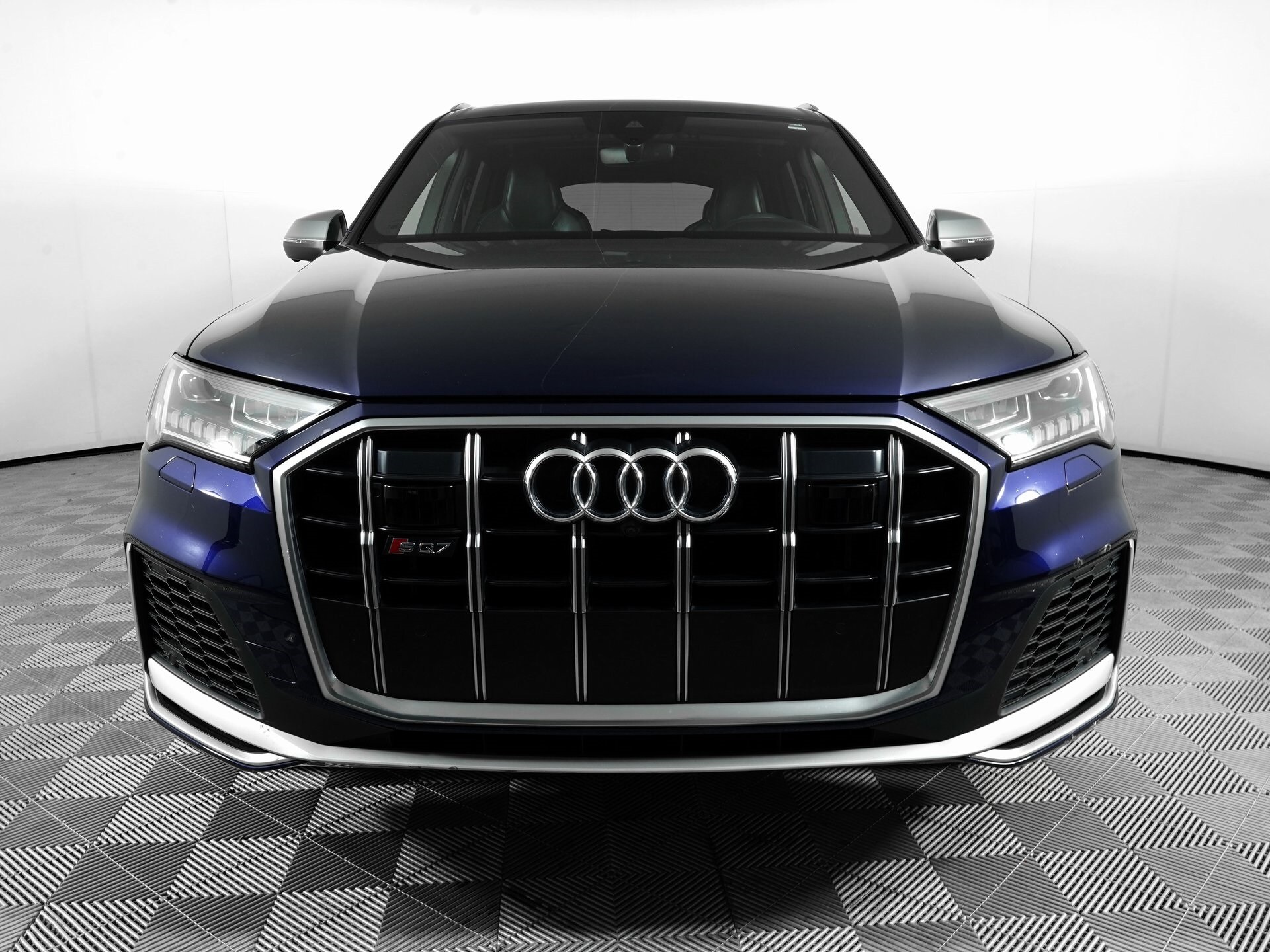 2021 Audi SQ7 Premium Plus photo 2