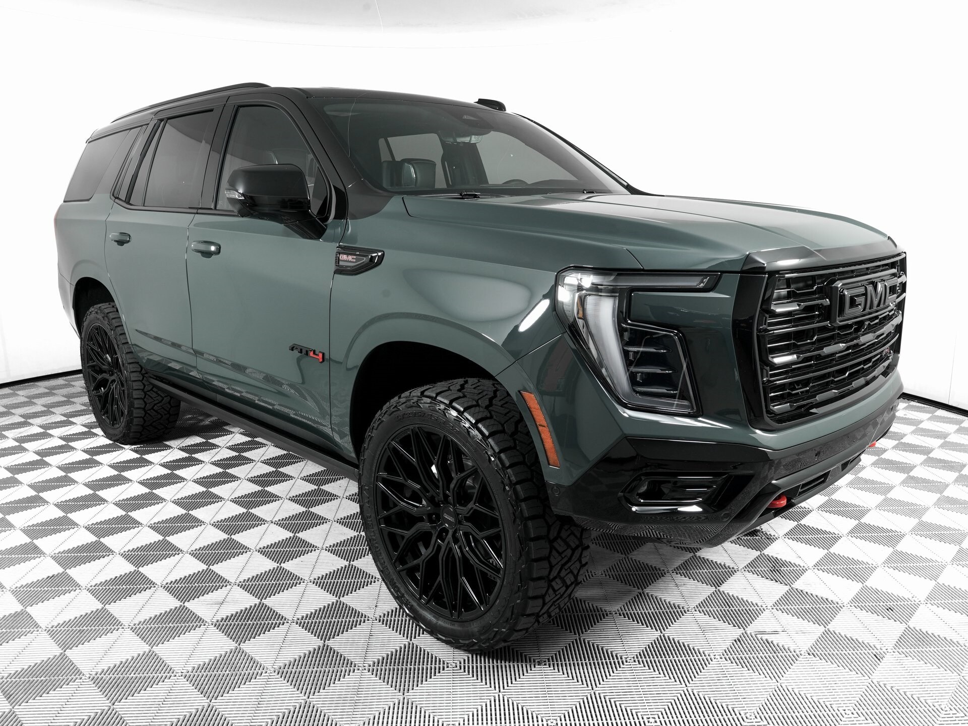 2025 Gmc Yukon AT4 Ultimate photo 2