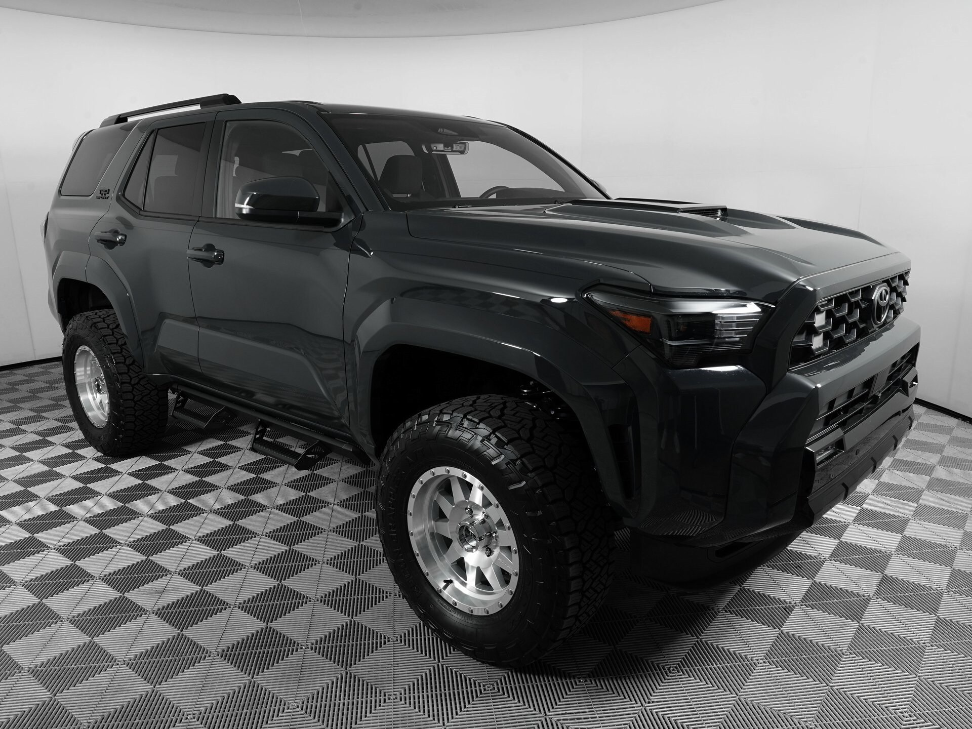 2025 Toyota 4Runner TRD Sport photo 3