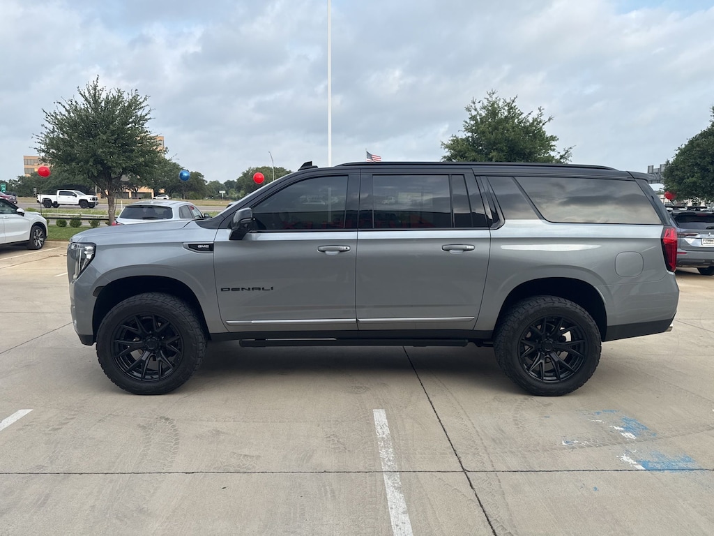 Used 2024 GMC Yukon XL Denali SUV