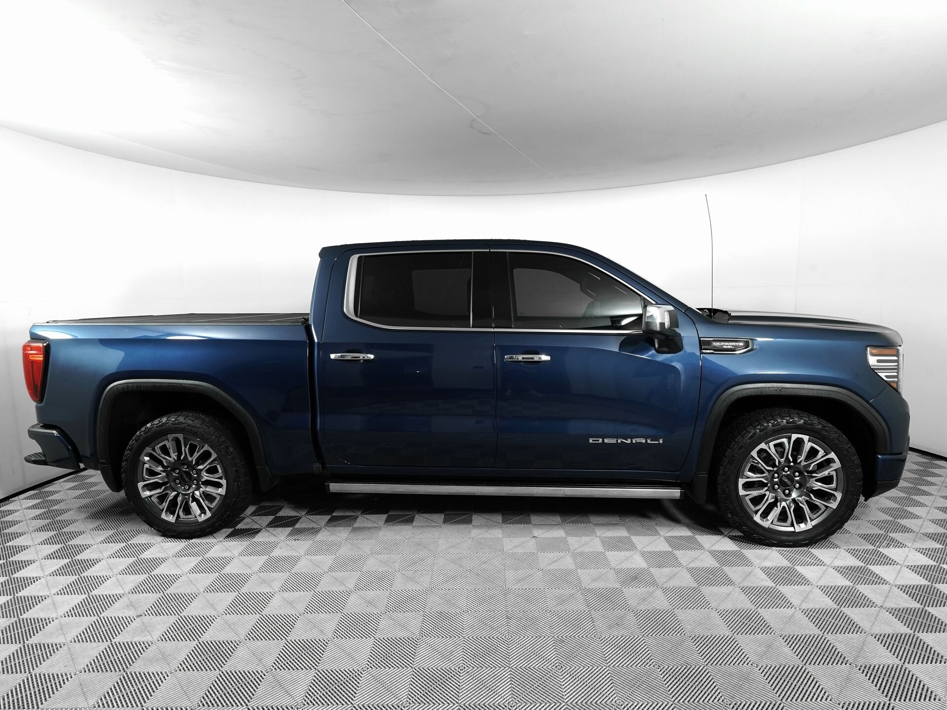 2023 Gmc Sierra 1500 Denali Ultimate photo 2