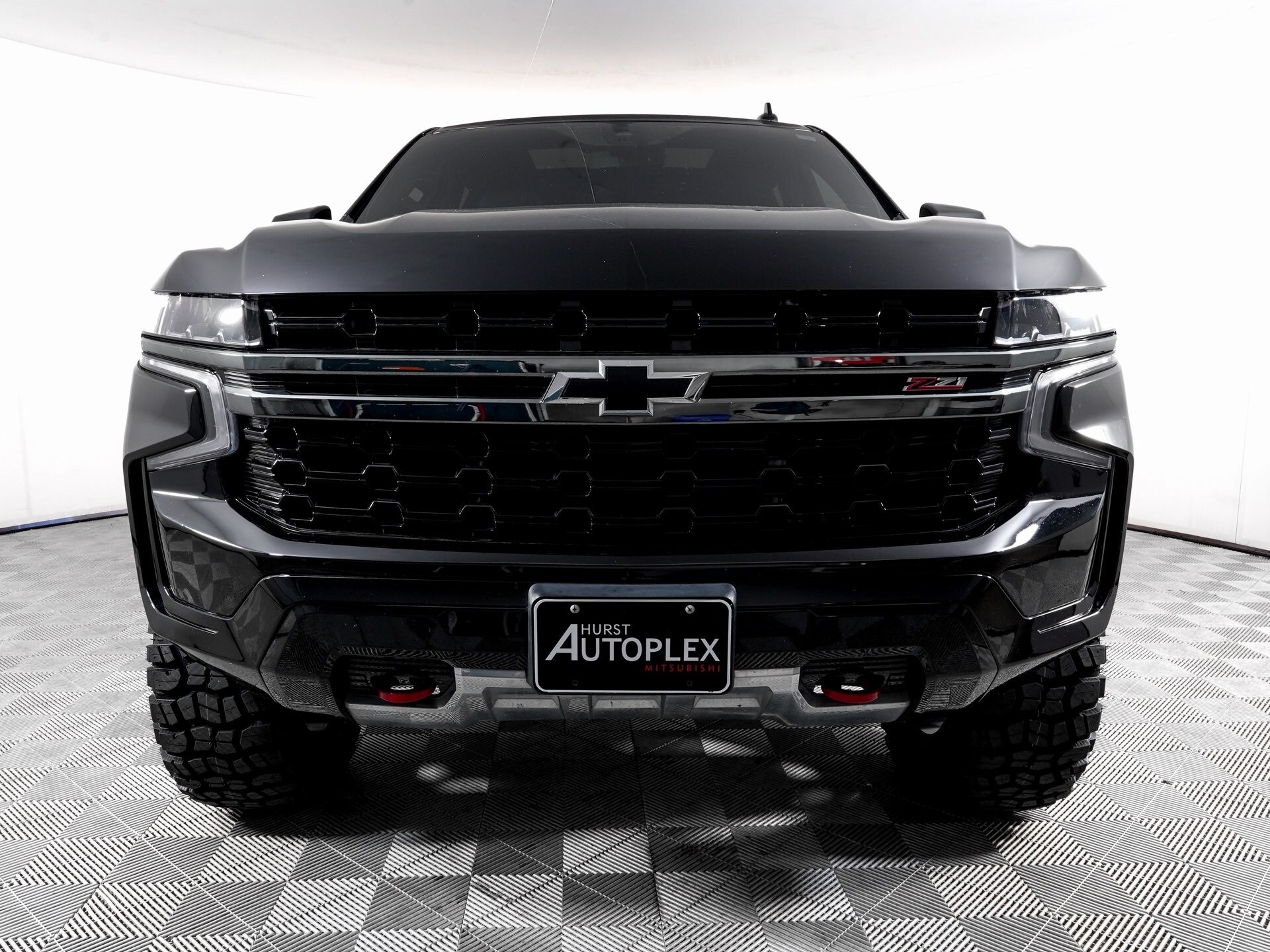 2021 Chevrolet Tahoe Z71 photo 2