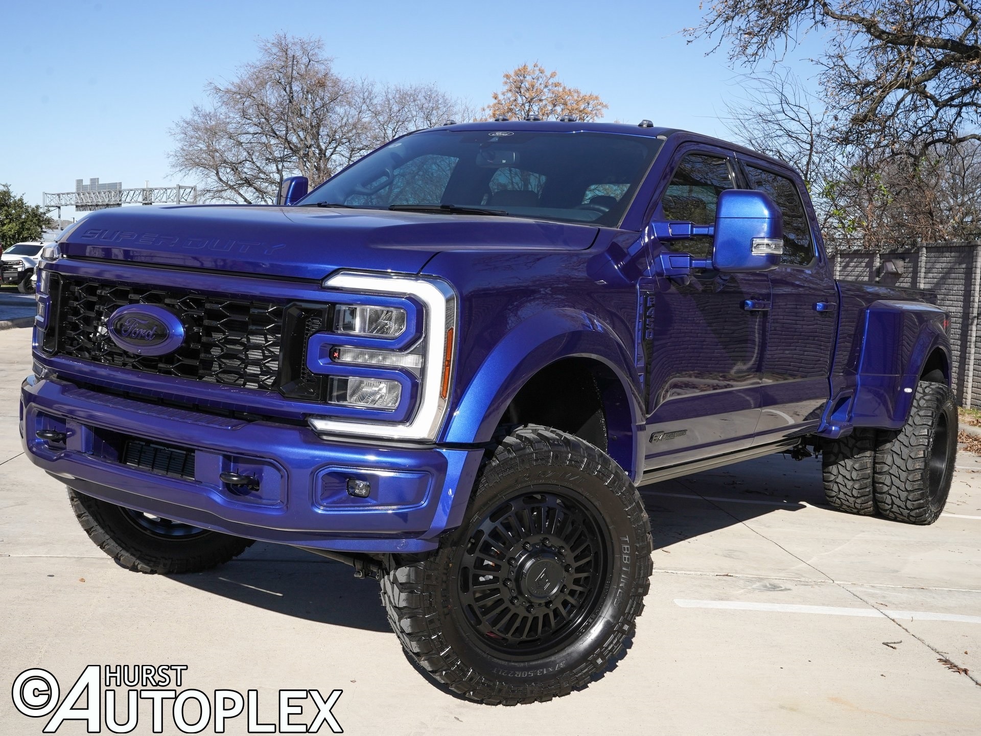 2026 Ford F-450 Super Duty Lariat's photo