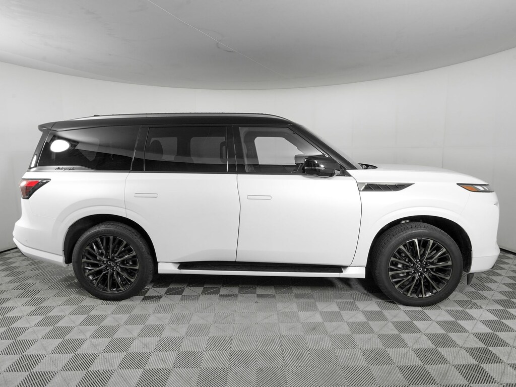 Used 2025 INFINITI QX80 Autograph SUV