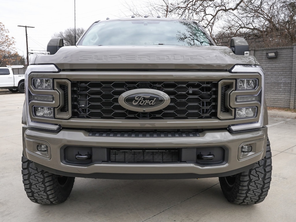 Used 2026 Ford F-450 Lariat Truck