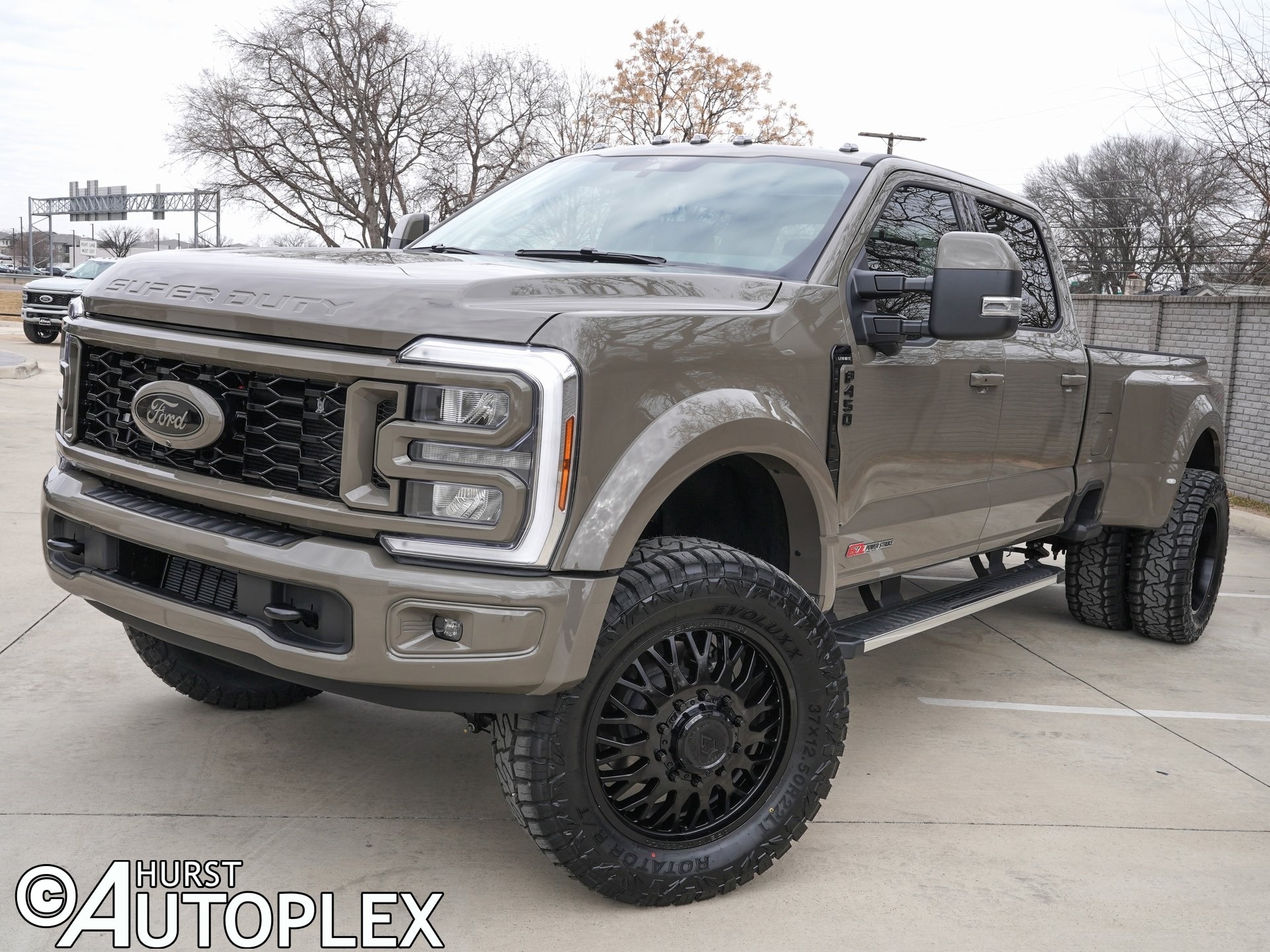 2026 Ford F-450 Super Duty Lariat