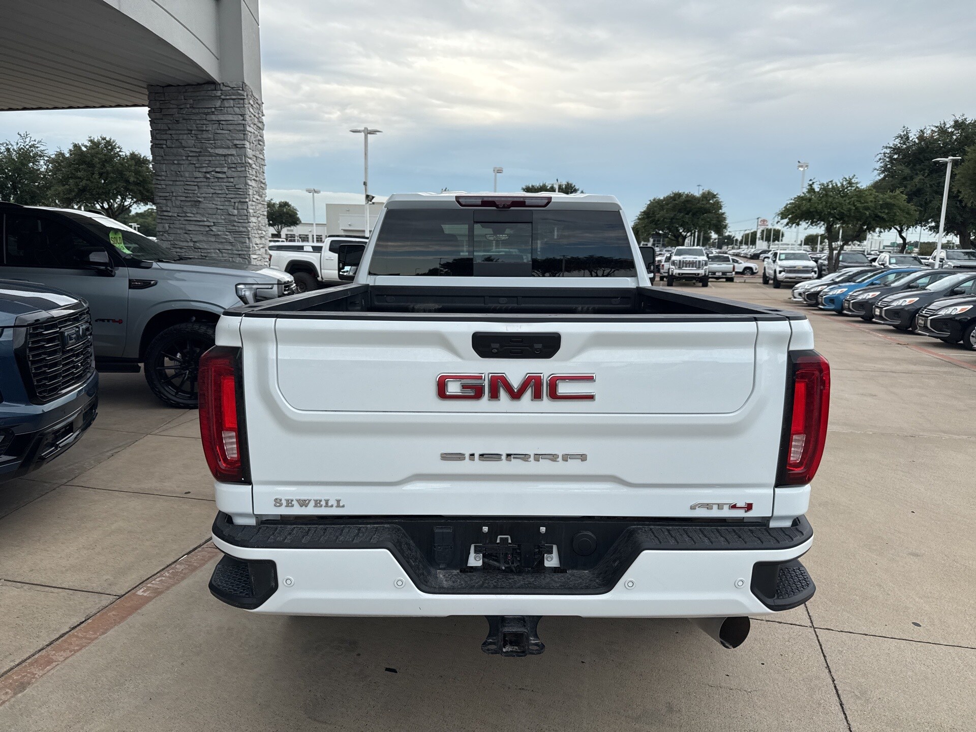 2022 Gmc Sierra 2500 HD AT4 photo 4
