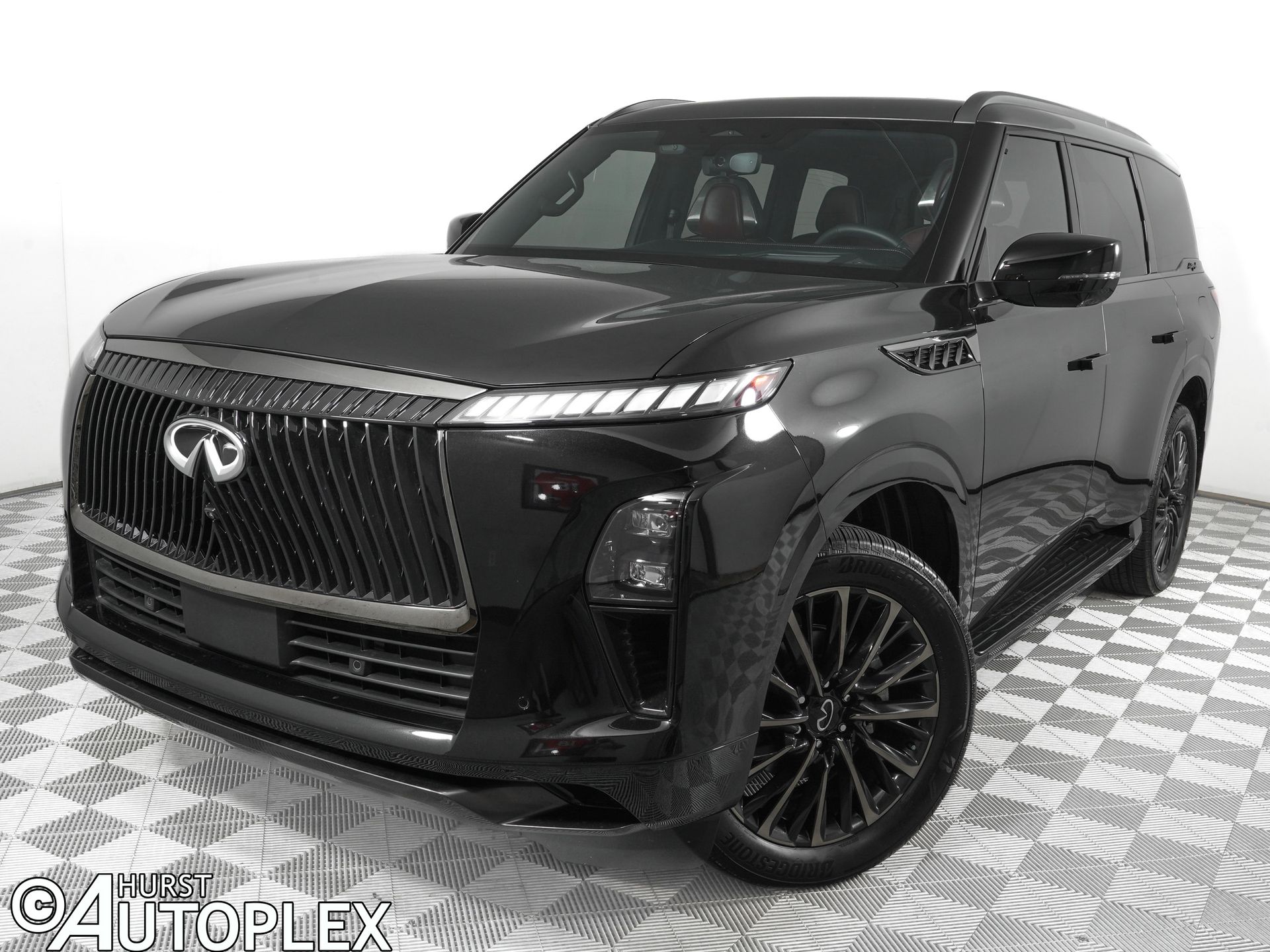 Used 2025 INFINITI QX80 Autograph