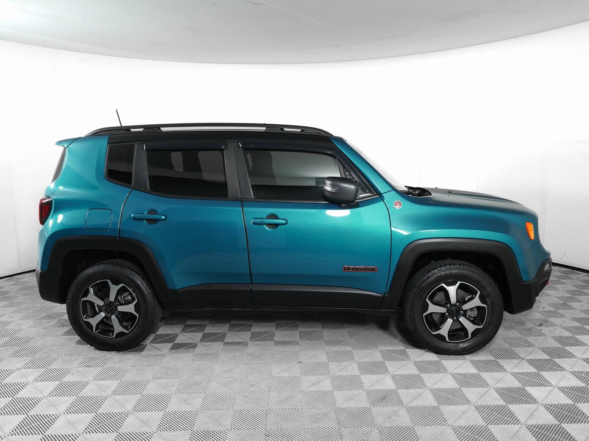2020 Jeep Renegade Trailhawk photo 4