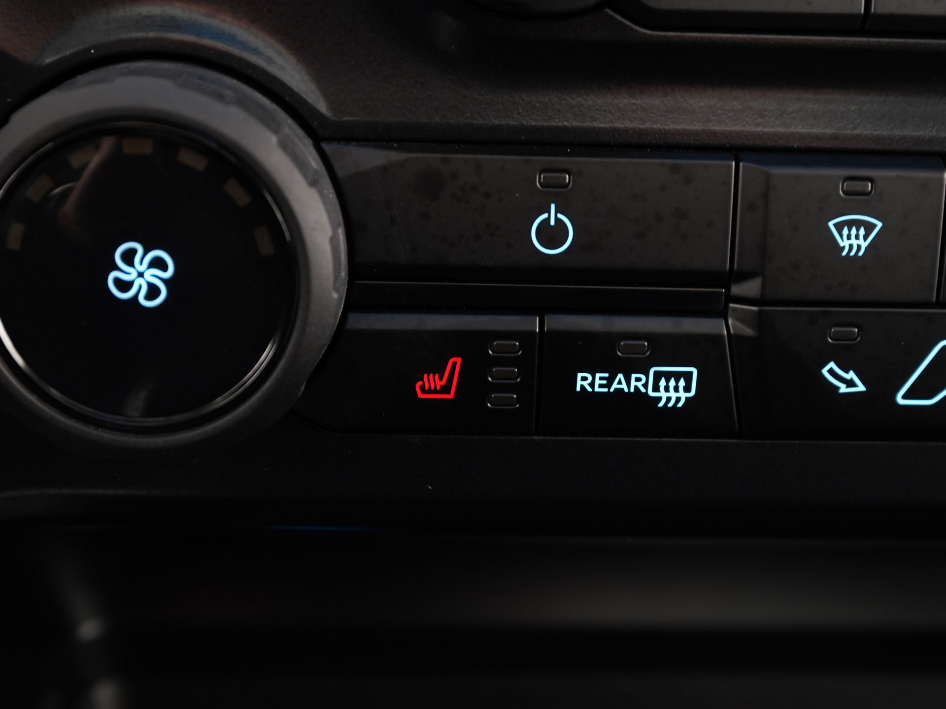 2025 Ford F-250 Super Duty XLT - Photo 23