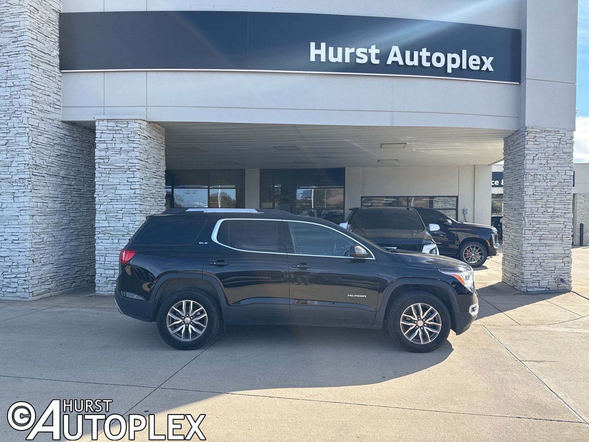 2019 GMC Acadia SLE-2