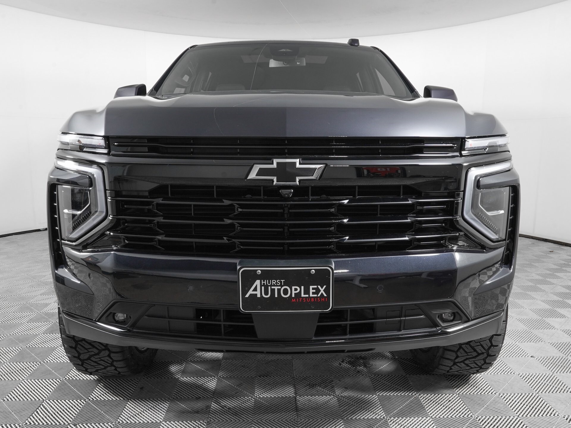 2026 Chevrolet Tahoe RST photo 2