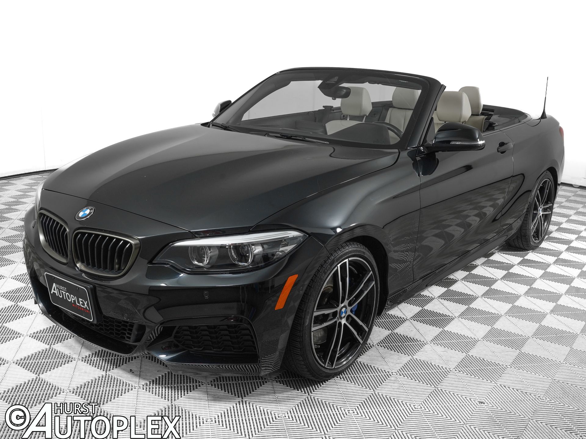 2020 BMW 2 Series M240i xDrive Convertible's photo
