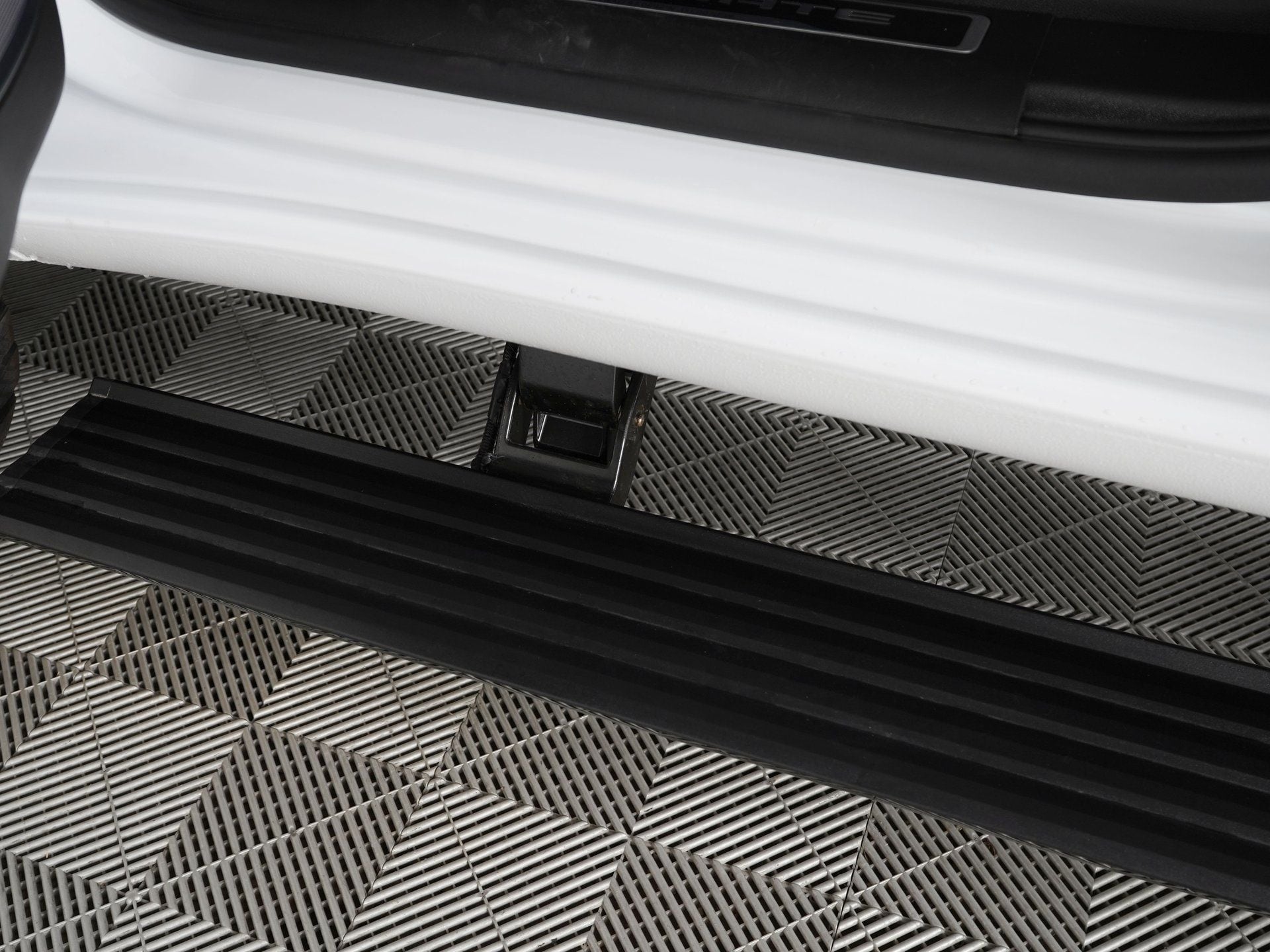 2025 GMC Sierra 3500HD Denali Ultimate - Photo 16