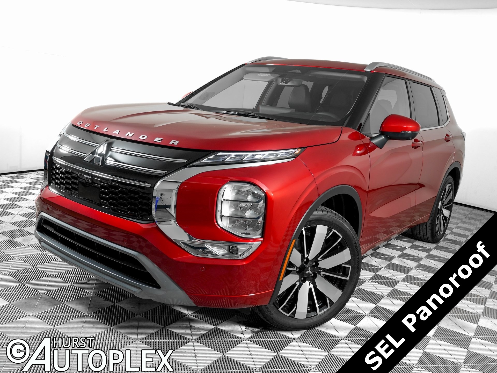 2025 Mitsubishi Outlander SEL's photo