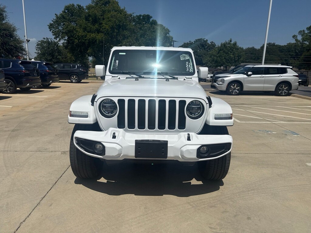 Used 2022 Jeep Wrangler Unlimited Sahara High Altitude SUV