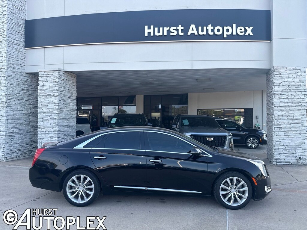 Used 2016 CADILLAC XTS Luxury Sedan