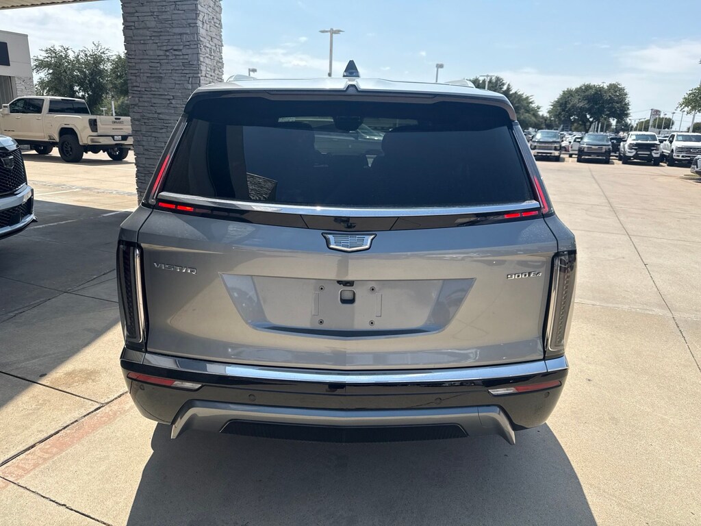 Used 2026 CADILLAC VISTIQ Luxury SUV