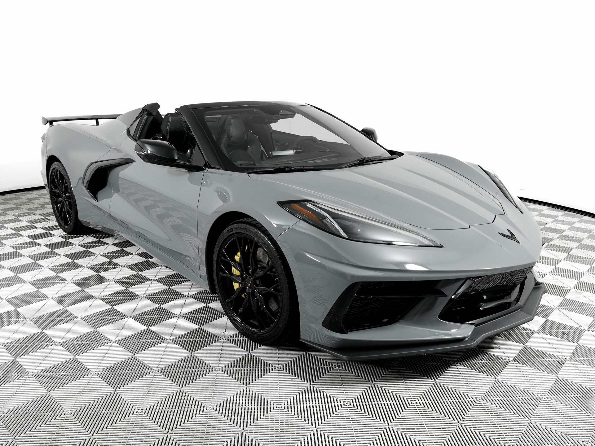 2025 Chevrolet Corvette Stingray photo 3