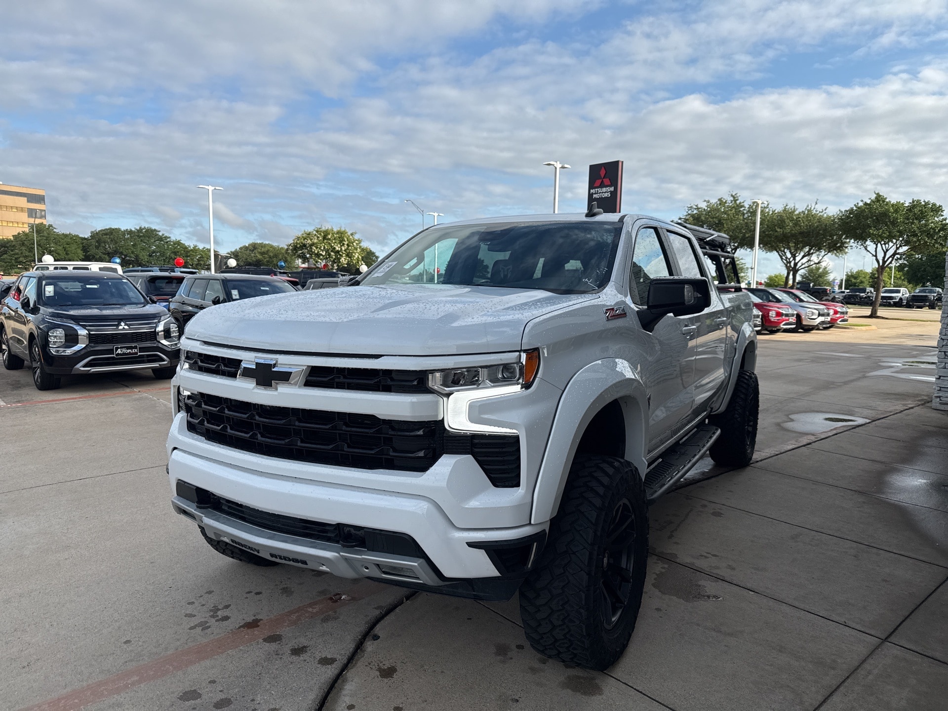 Used 2023 Chevrolet Silverado 1500 RST with VIN 1GCUDEED1PZ297378 for sale in Hurst, TX