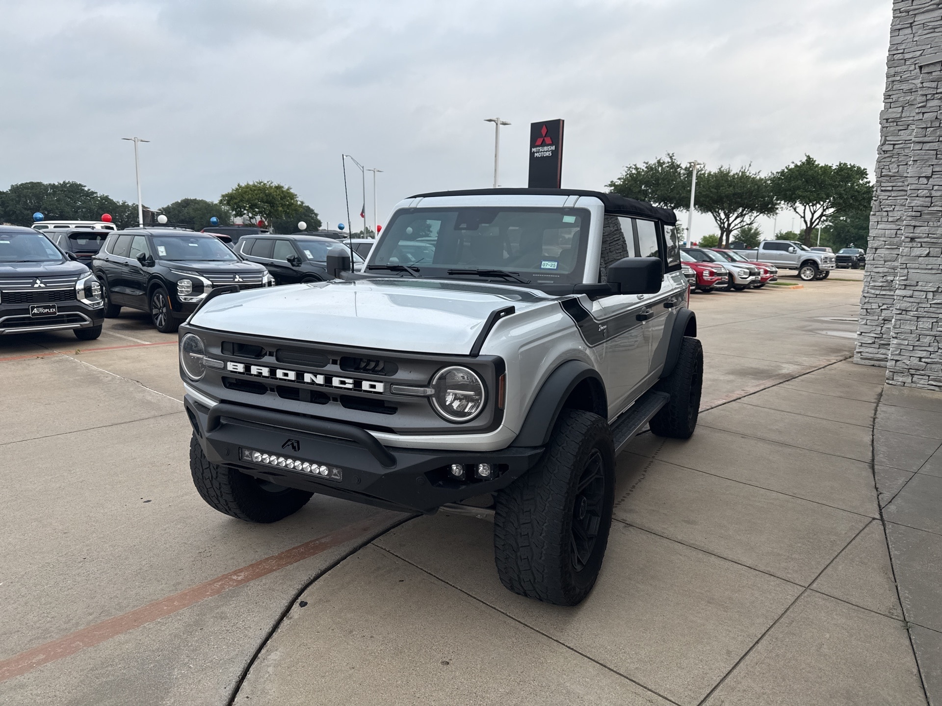 Used 2022 Ford Bronco 4-Door Big Bend with VIN 1FMDE5BH4NLB00946 for sale in Hurst, TX