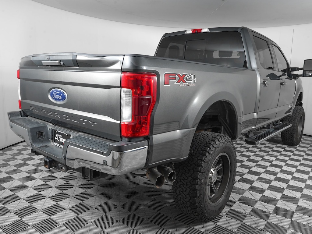 Used 2019 Ford F-250 Lariat Truck