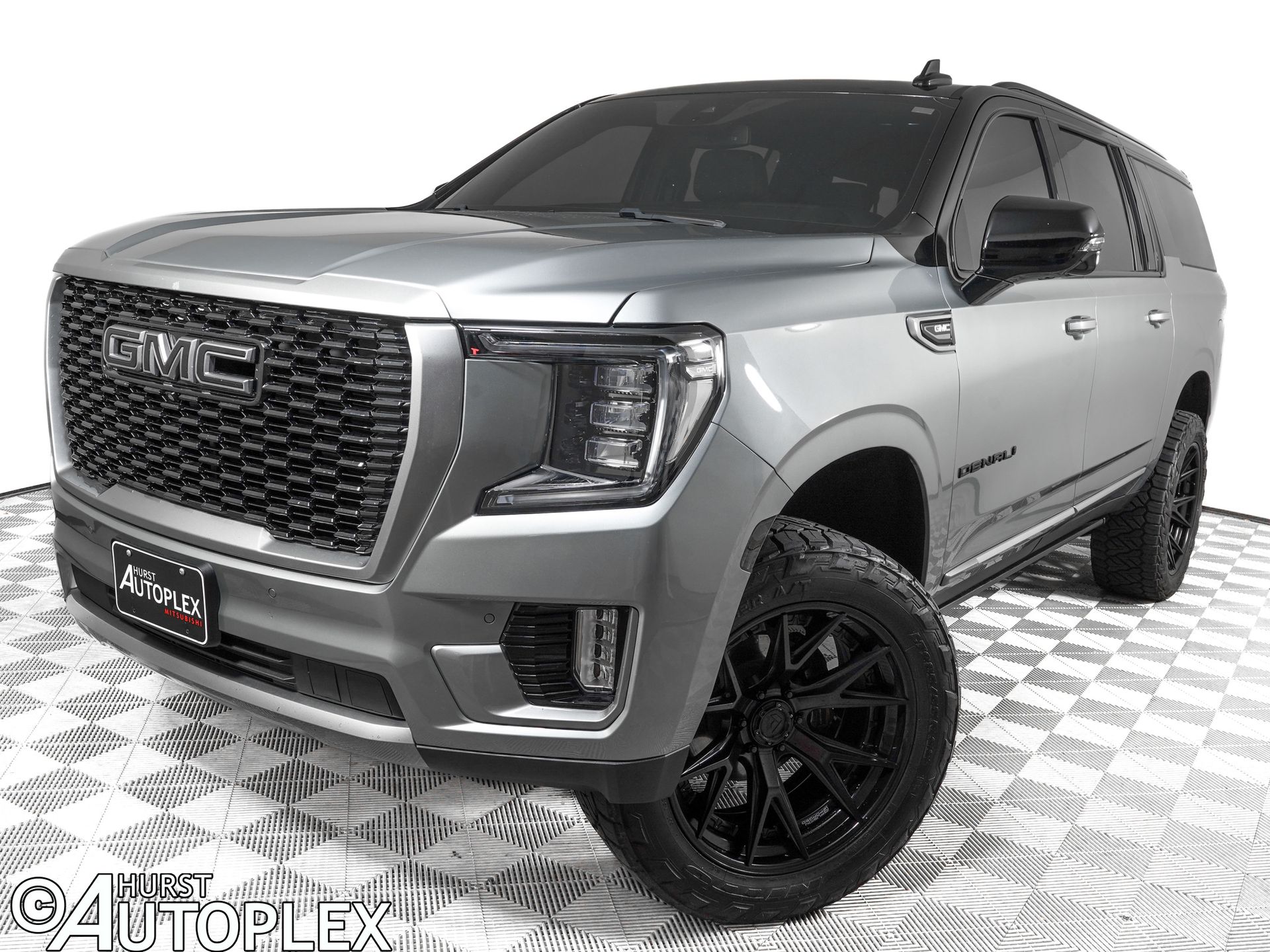 2024 GMC Yukon Denali AWD's photo