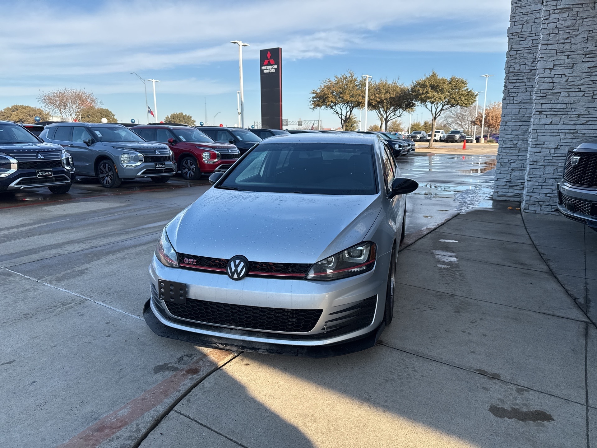 Used 2017 Volkswagen Golf GTI Sport with VIN 3VW547AU1HM011227 for sale in Hurst, TX