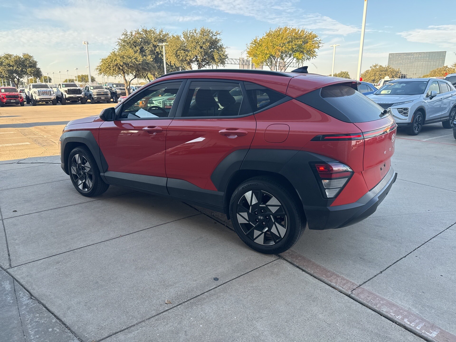 2024 Hyundai Kona SEL photo 2