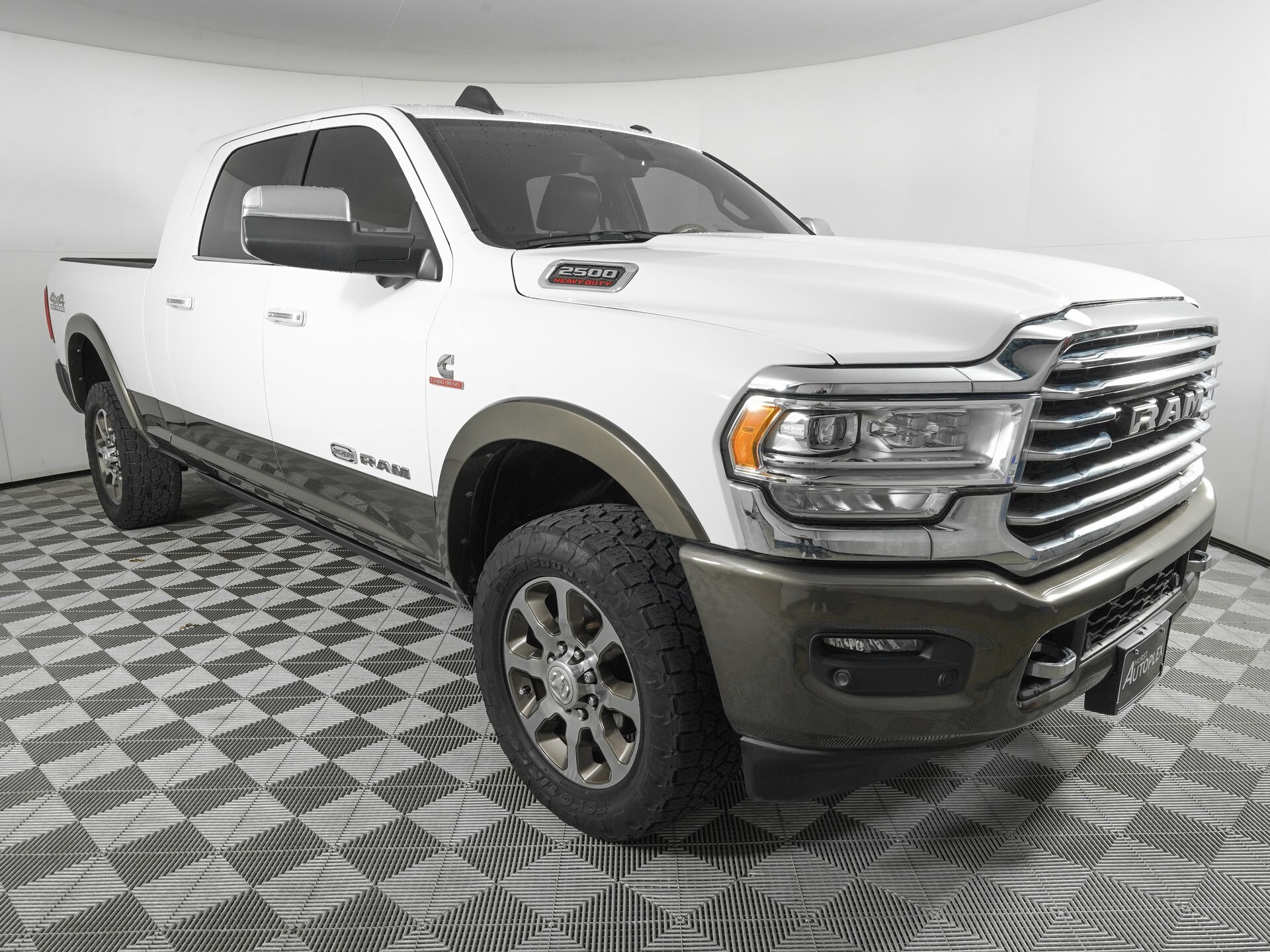 2022 Ram 2500 Longhorn photo 3