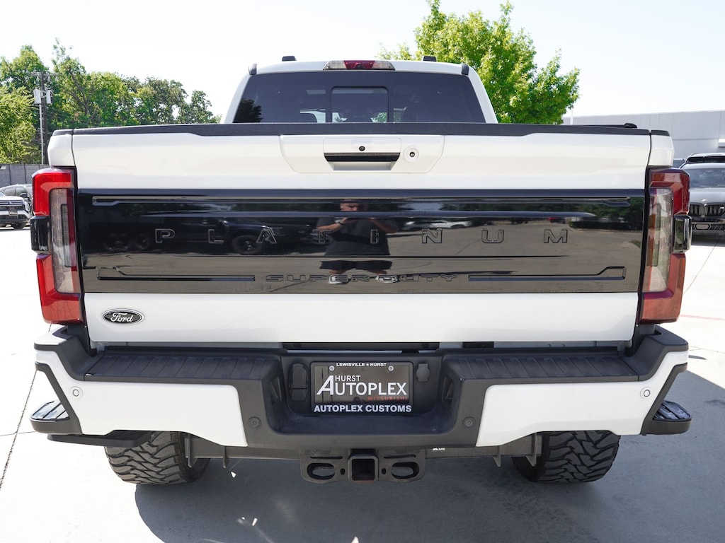 Used 2024 Ford F-250 Platinum Truck
