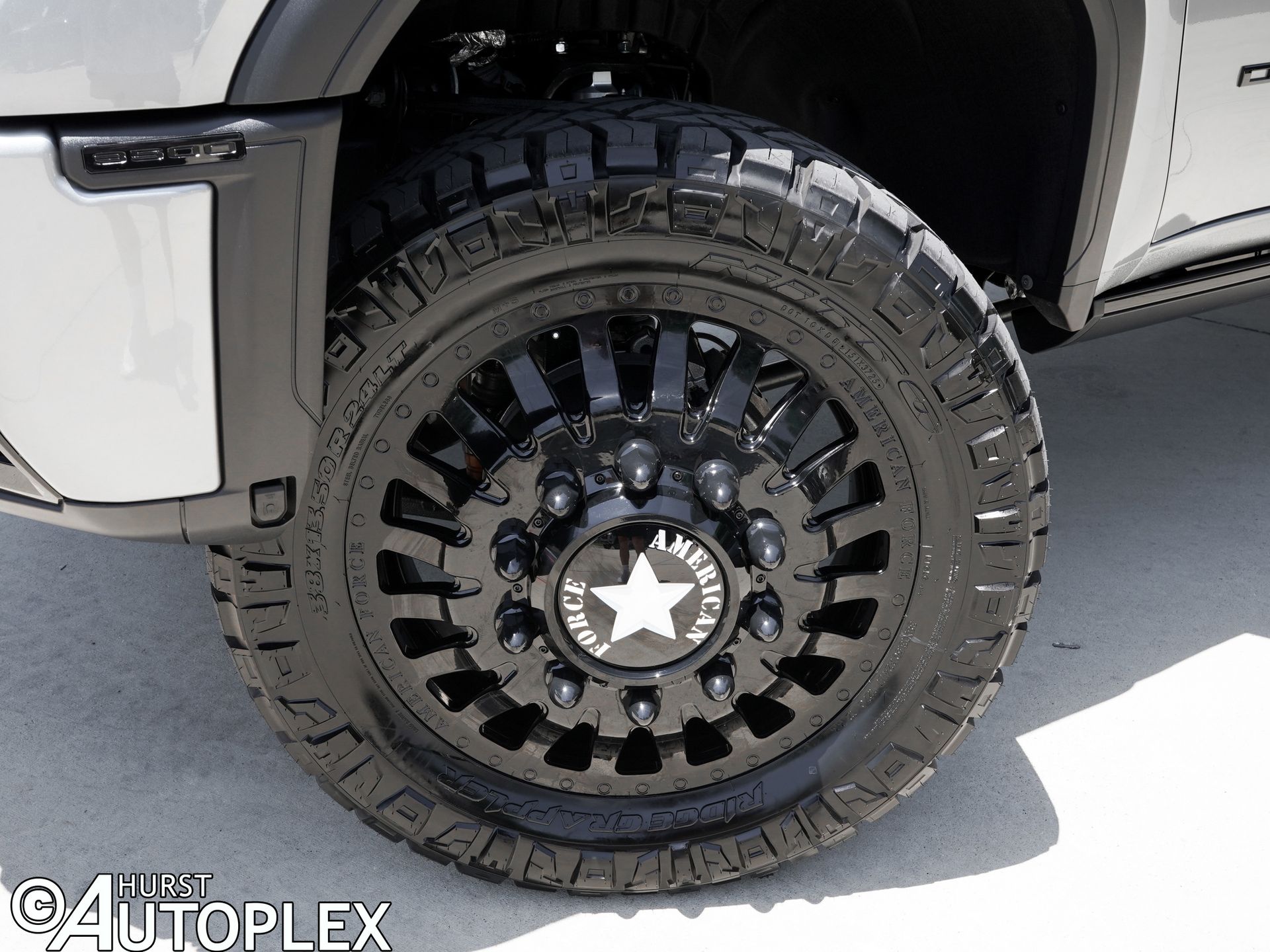 2026 GMC Sierra 3500HD Denali Ultimate - Photo 32
