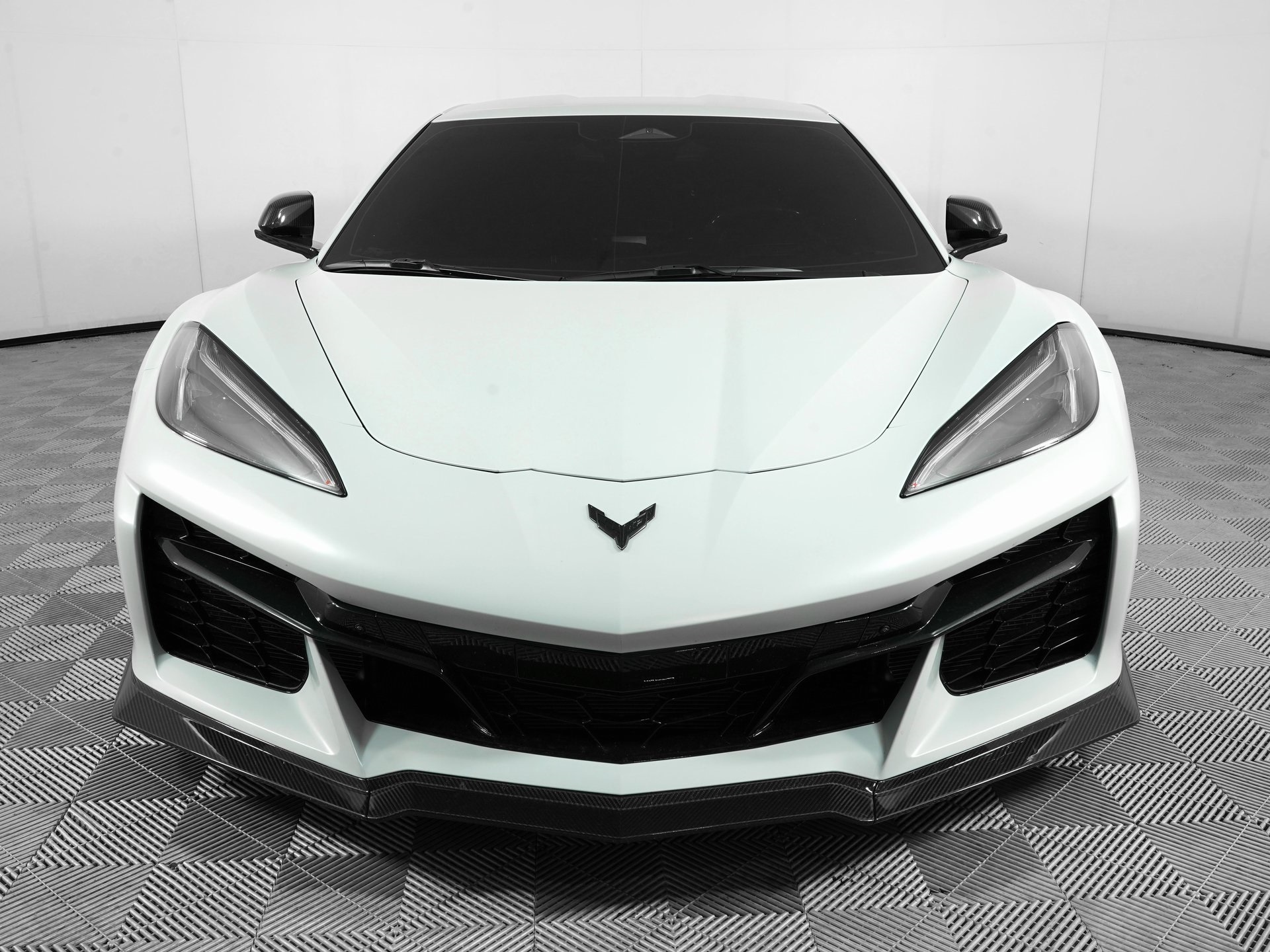 Used 2024 Chevrolet Corvette 3LZ with VIN 1G1YF2D36R5601150 for sale in Hurst, TX