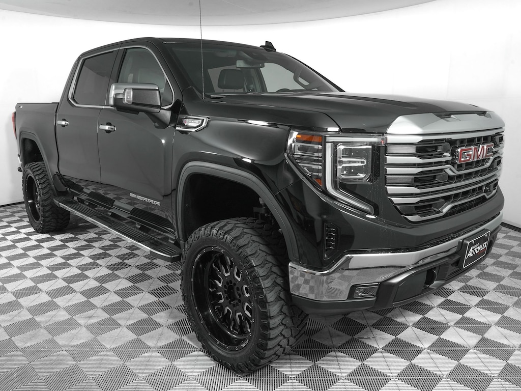 Used 2023 GMC Sierra 1500 SLT Truck
