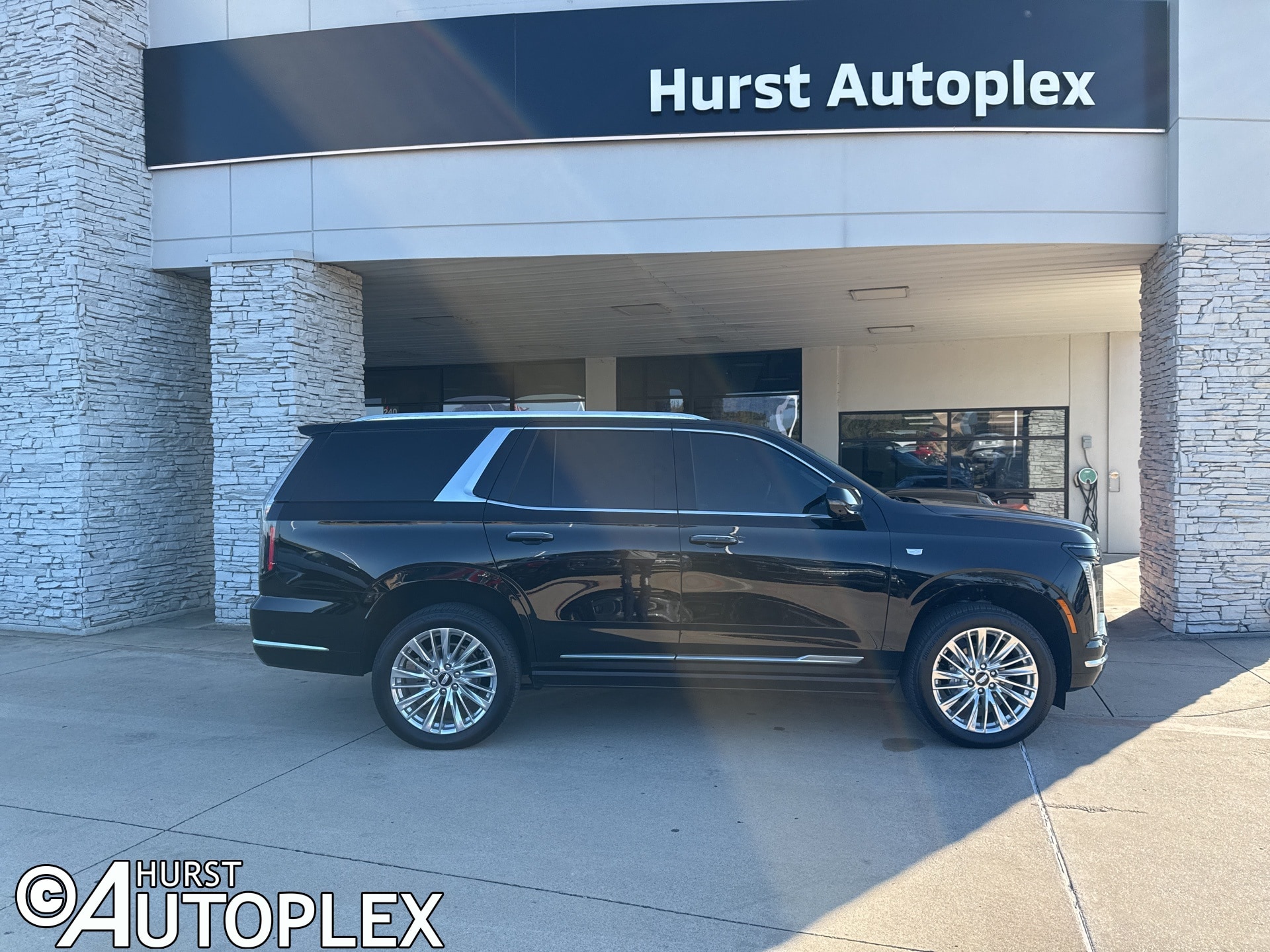 2025 Cadillac Escalade Premium Luxury's photo