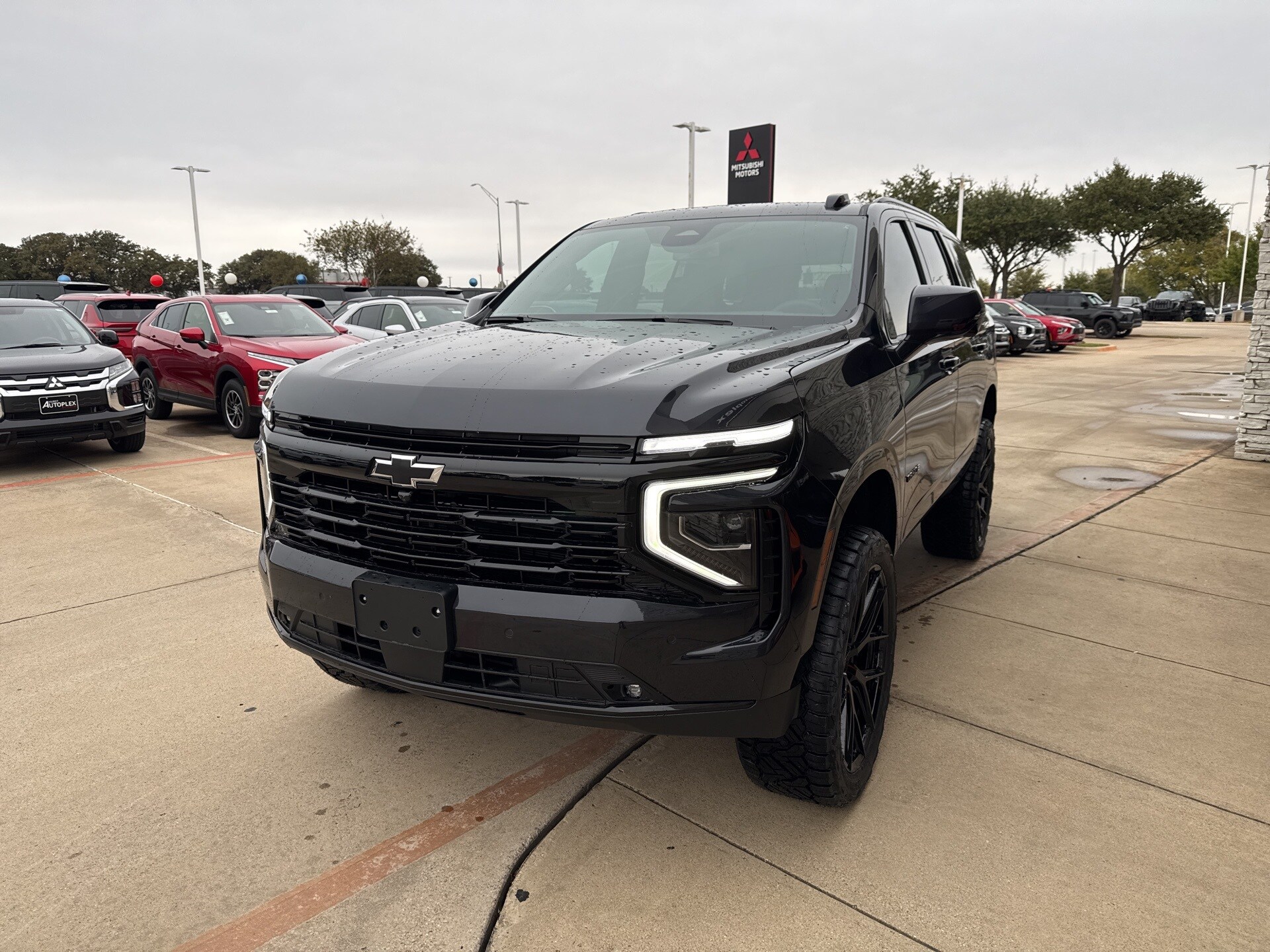 2026 Chevrolet Tahoe RST photo 2