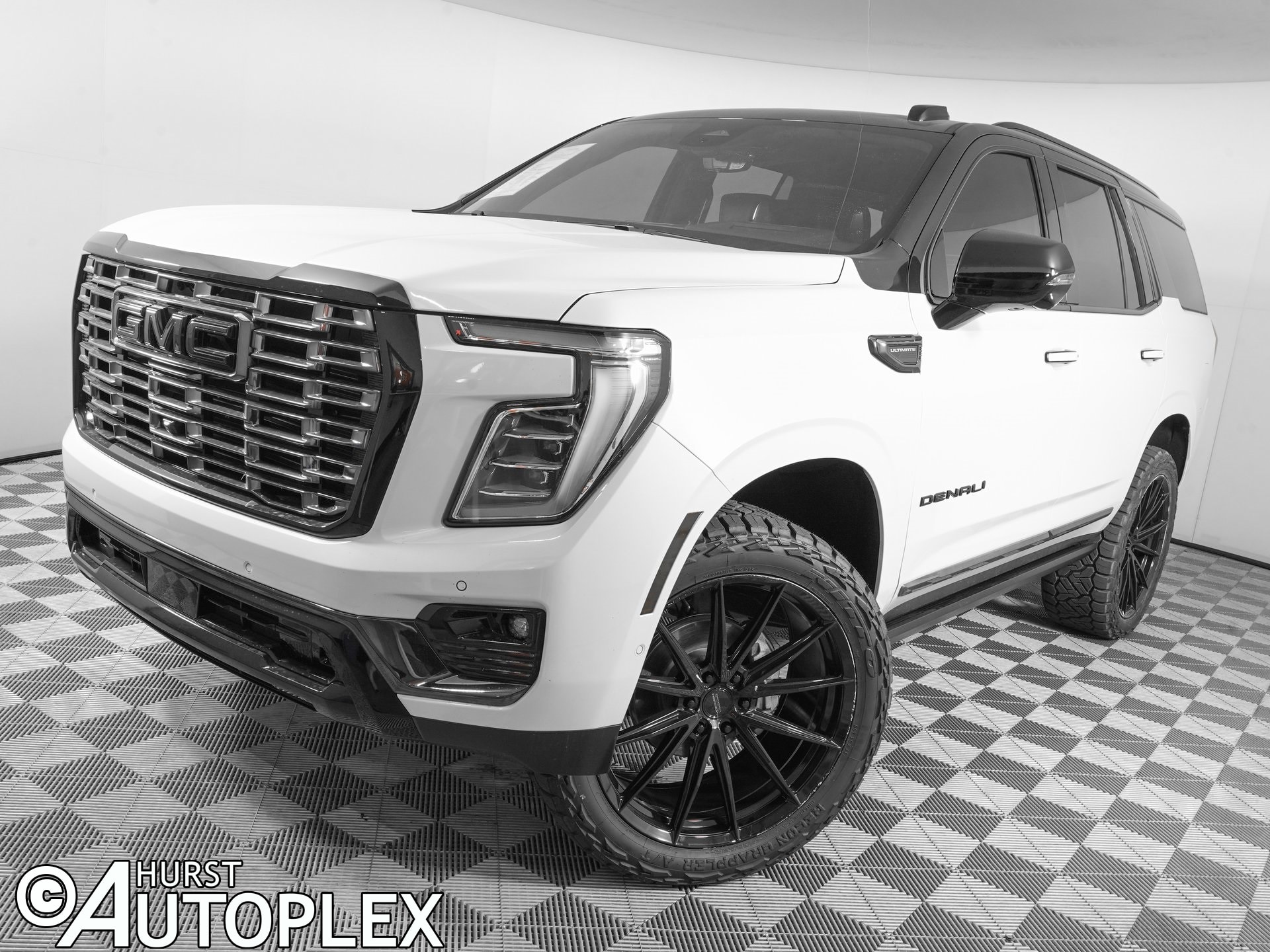 2026 GMC Yukon Denali Ultimate's photo