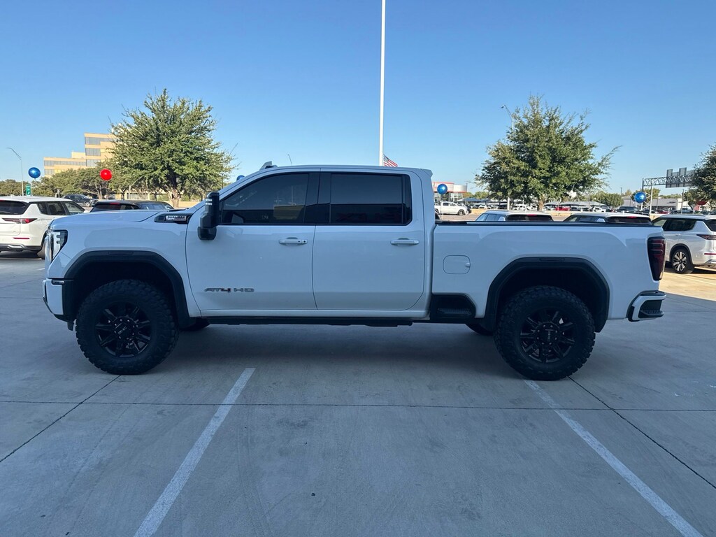 Used 2024 GMC Sierra 2500 HD AT4 Truck