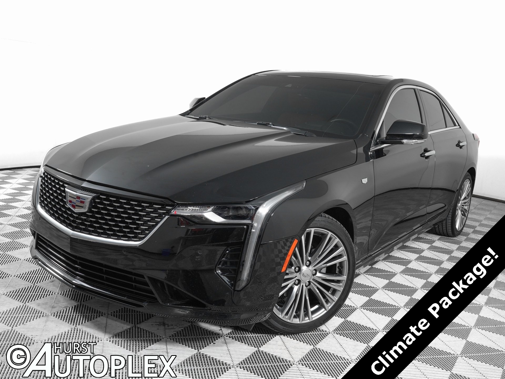 2025 Cadillac CT4 Premium Luxury's photo