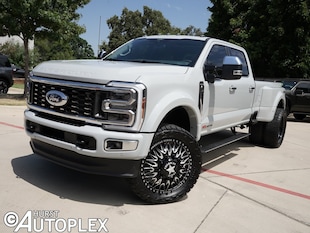 2025 Ford F-450 Truck Platinum