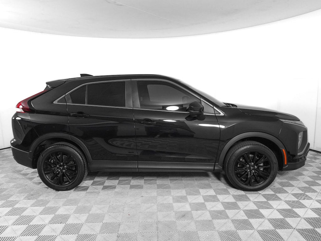 Used 2025 Mitsubishi Eclipse Cross LE SUV