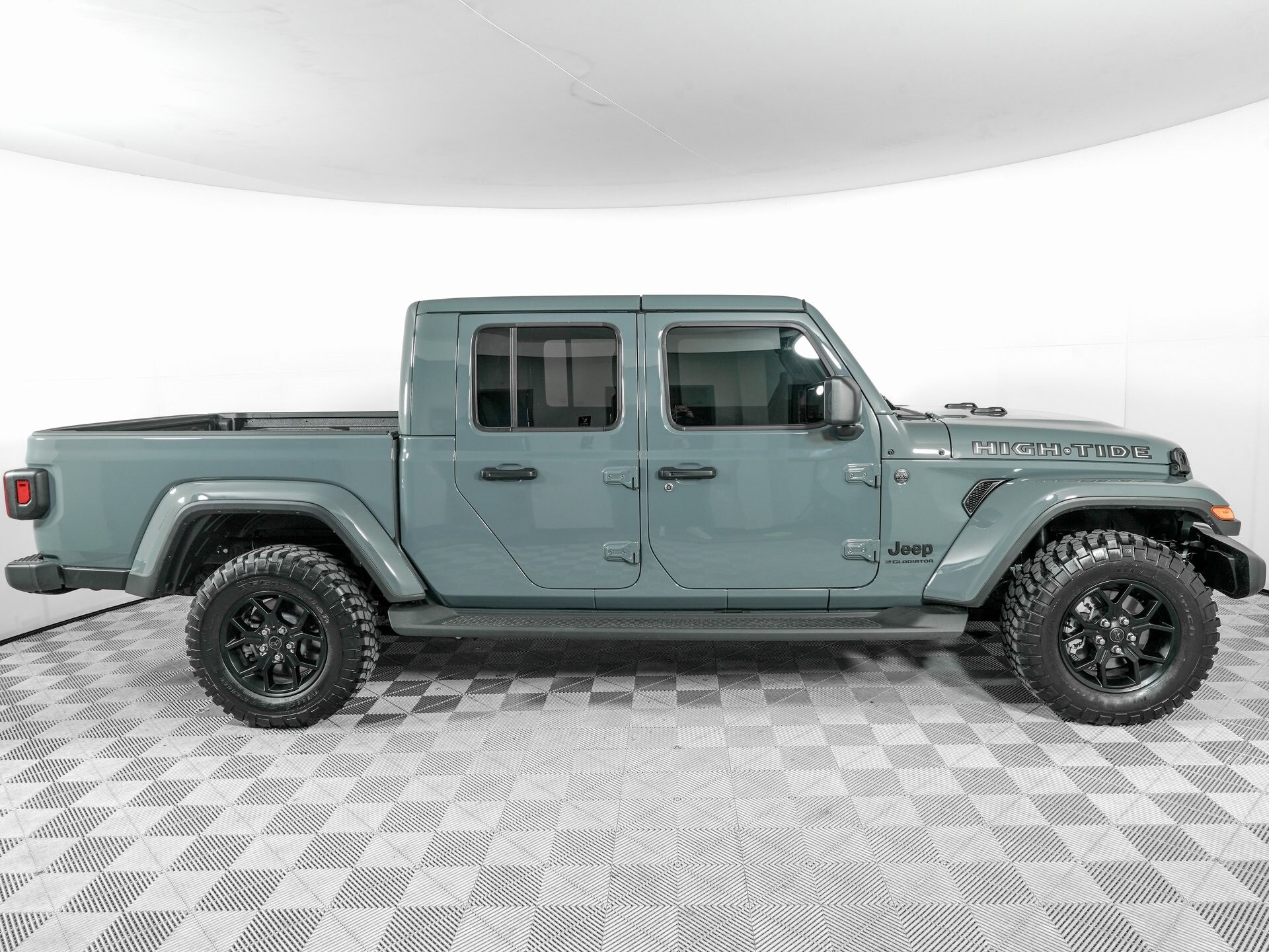 2025 Jeep Gladiator Sport photo 4