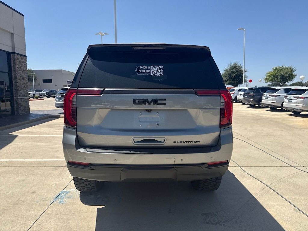 Used 2025 GMC Yukon XL Elevation SUV
